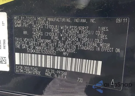 2012 Toyota Sienna Le 8 Passenger z USA, uszkodzony, nr VIN 5TDKA3DC1CS009352